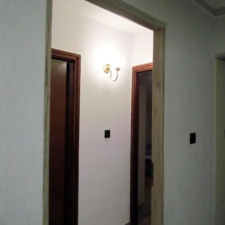 Leander Vendeghaz Гостевой дом 3*