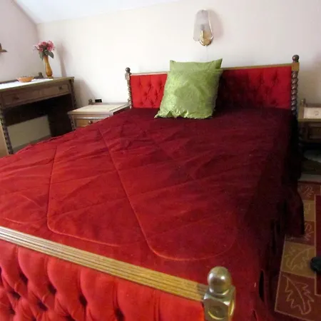 בית הארחה Leander Vendeghaz גיינסדיאס