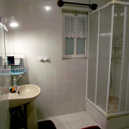 בית הארחה Leander Vendeghaz