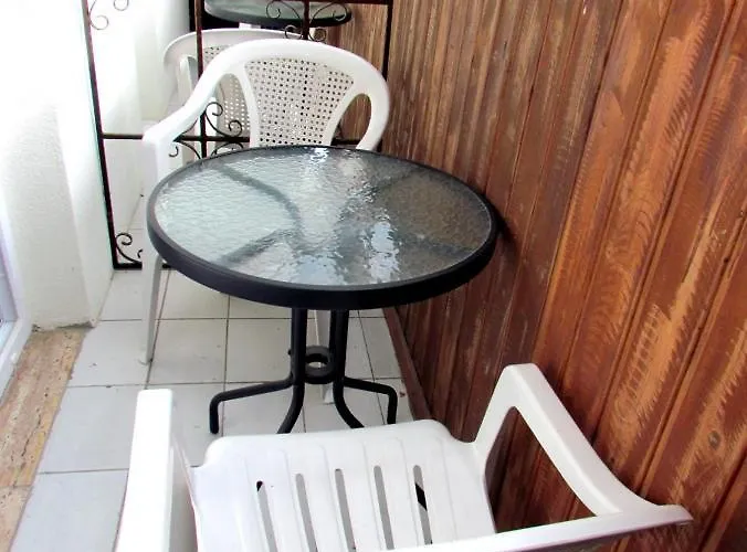 Leander Vendeghaz Vendégház 3*